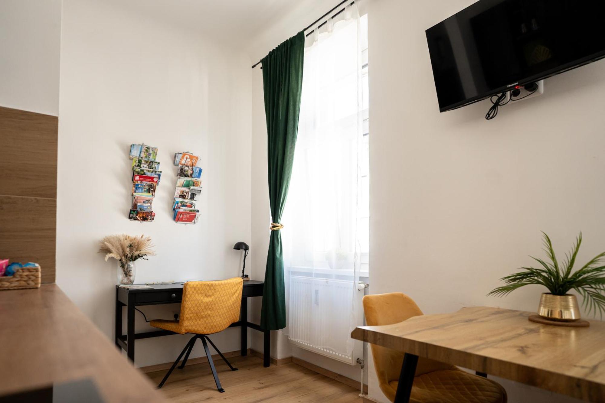 Js Design Apartment Graz Esterno foto