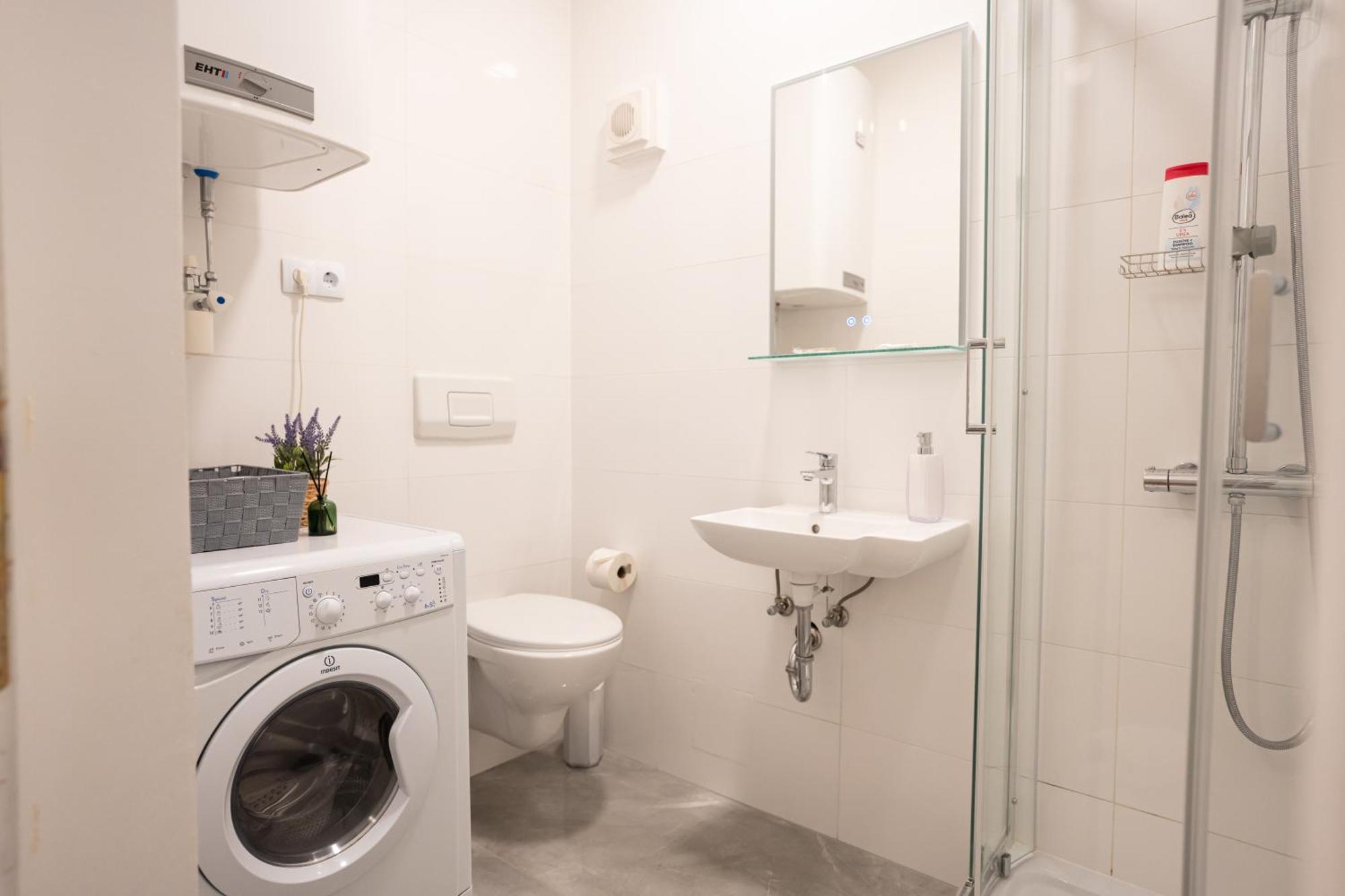 Js Design Apartment Graz Esterno foto